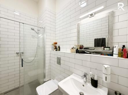 Pronájem bytu, 1+kk, 37 m²