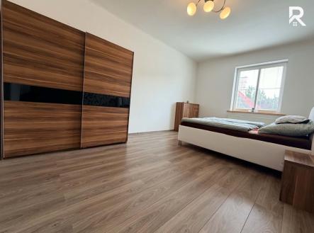 Pronájem bytu, 2+1, 75 m²