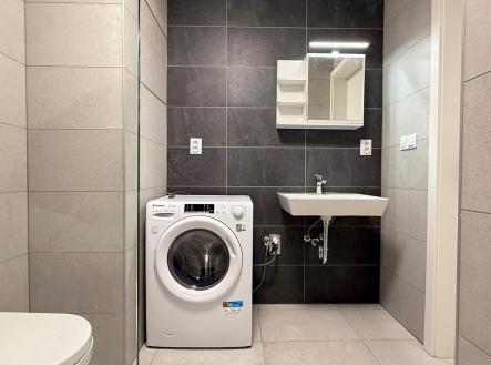 Pronájem bytu, 1+kk, 27 m²
