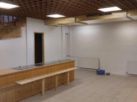 Pronájem komerčního objektu, obchodní centrum, 63 m²