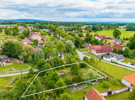 Prodej pozemku pro bydlení, 2 012 m²