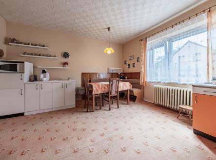 Prodej - dům/vila, 198 m²