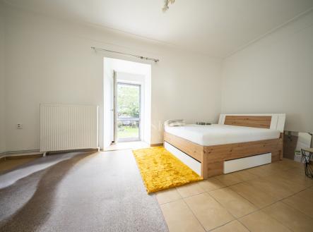 Prodej nájemního domu, 284 m²