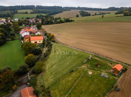 Prodej pozemku pro bydlení, 1 678 m² obrázek