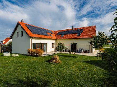 Prodej domu/vily, 360 m² obrázek