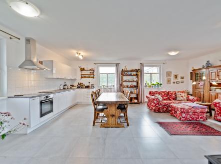 Prodej domu/vily, 360 m²