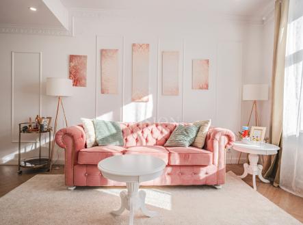 Prodej hotel, 597 m²