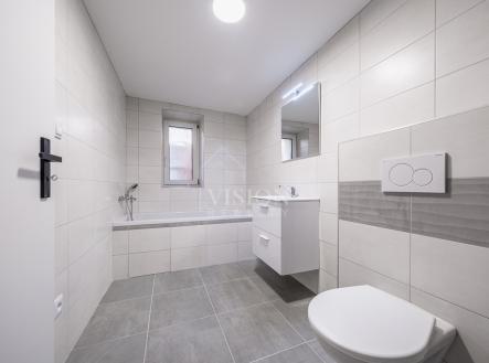 Prodej nájemního domu, 180 m²