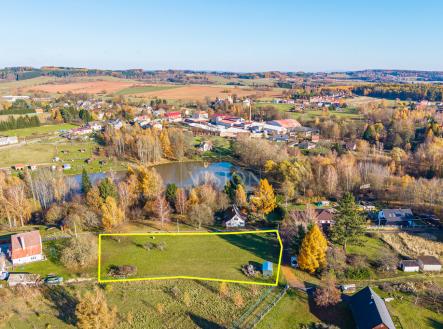 Prodej pozemku pro bydlení, 2 400 m²