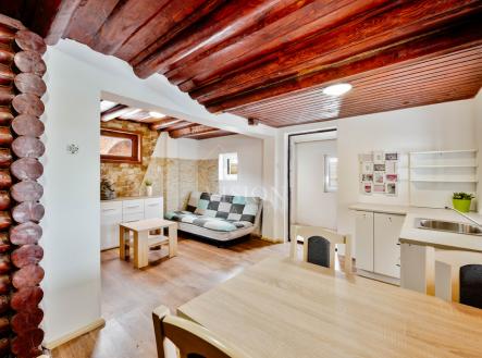 Prodej hotel, 237 m²