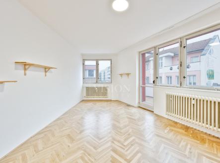 Prodej bytu, 1+kk, 72 m²