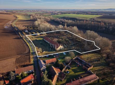 Prodej pozemku pro komerční výstavbu, 16 998 m²