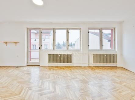 Pronájem bytu, 1+kk, 72 m²