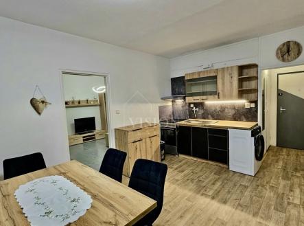 Pronájem bytu, 1+1, 42 m²