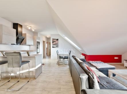 Prodej bytu, 4+kk, 110 m²