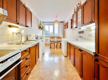 Prodej domu/vily, 2 074 m²