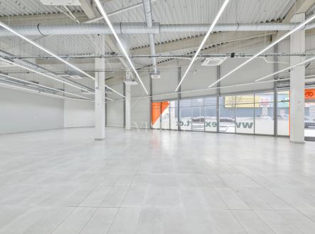 Pronájem obchodní prostory, 474 m²