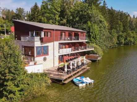 Prodej hotel, 300 m²