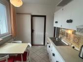 Pronájem bytu, 3+1, 77 m²