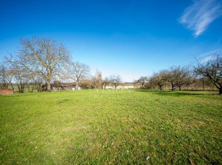 Prodej pozemku pro bydlení, 1 200 m²