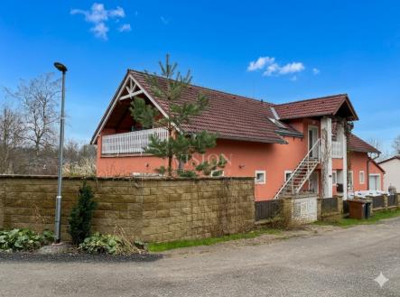 Pronájem bytu, 1+kk, 27 m²