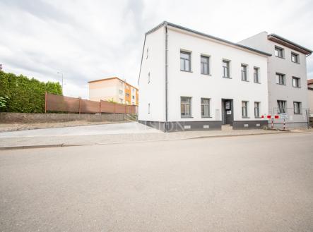 Pronájem bytu, 2+kk, 43 m²