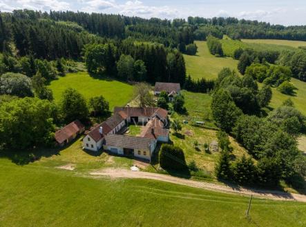 Prodej zemědělského objektu, 852 m²