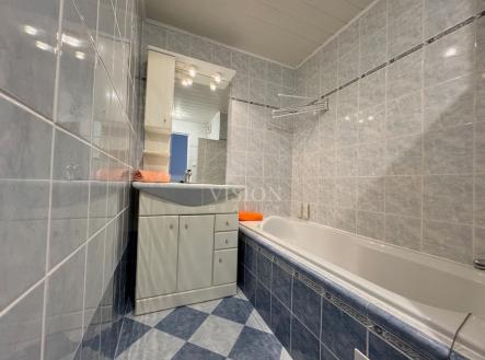 Pronájem bytu, 3+1, 77 m²
