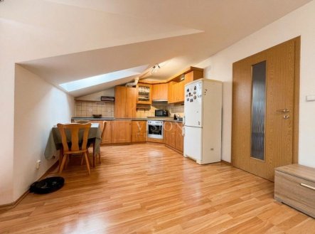 Pronájem bytu, 2+kk, 165 m²