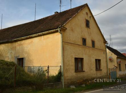 Prodej zemědělského objektu, 2 099 m² obrázek