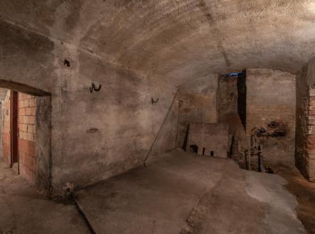 Pronájem skladovací prostor, 252 m²