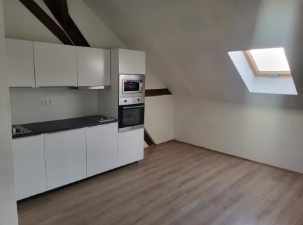 Pronájem bytu, 2+kk, 58 m² obrázek
