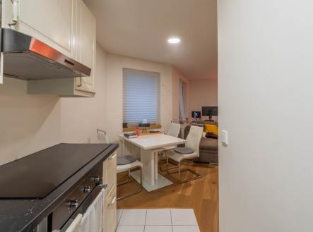 Pronájem bytu, 2+kk, 51 m²