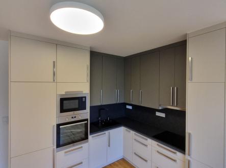 Pronájem bytu, 2+kk, 52 m²
