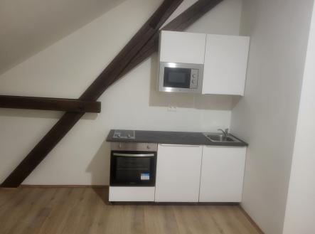 Pronájem bytu, 1+kk, 38 m²