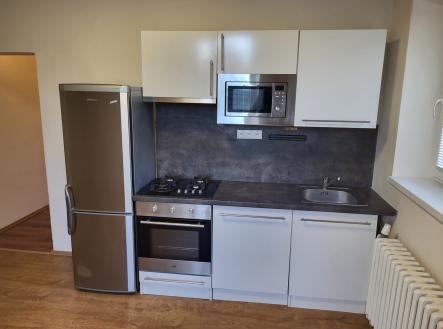 Pronájem bytu, 1+kk, 30 m²