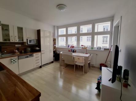 Pronájem bytu, 3+1, 110 m²