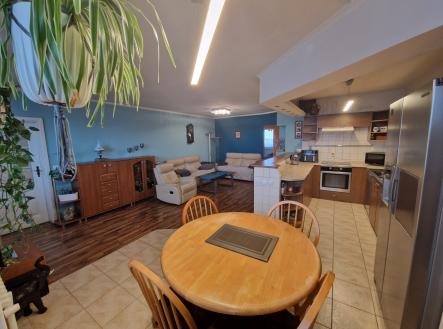Prodej bytu, 4+kk, 88 m²