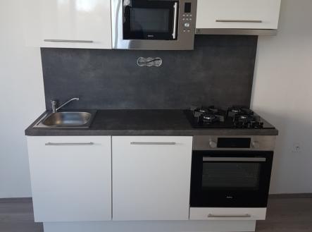 Pronájem bytu, 1+kk, 29 m²