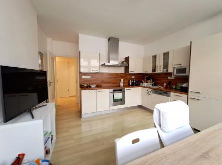 Pronájem bytu, 3+1, 110 m²