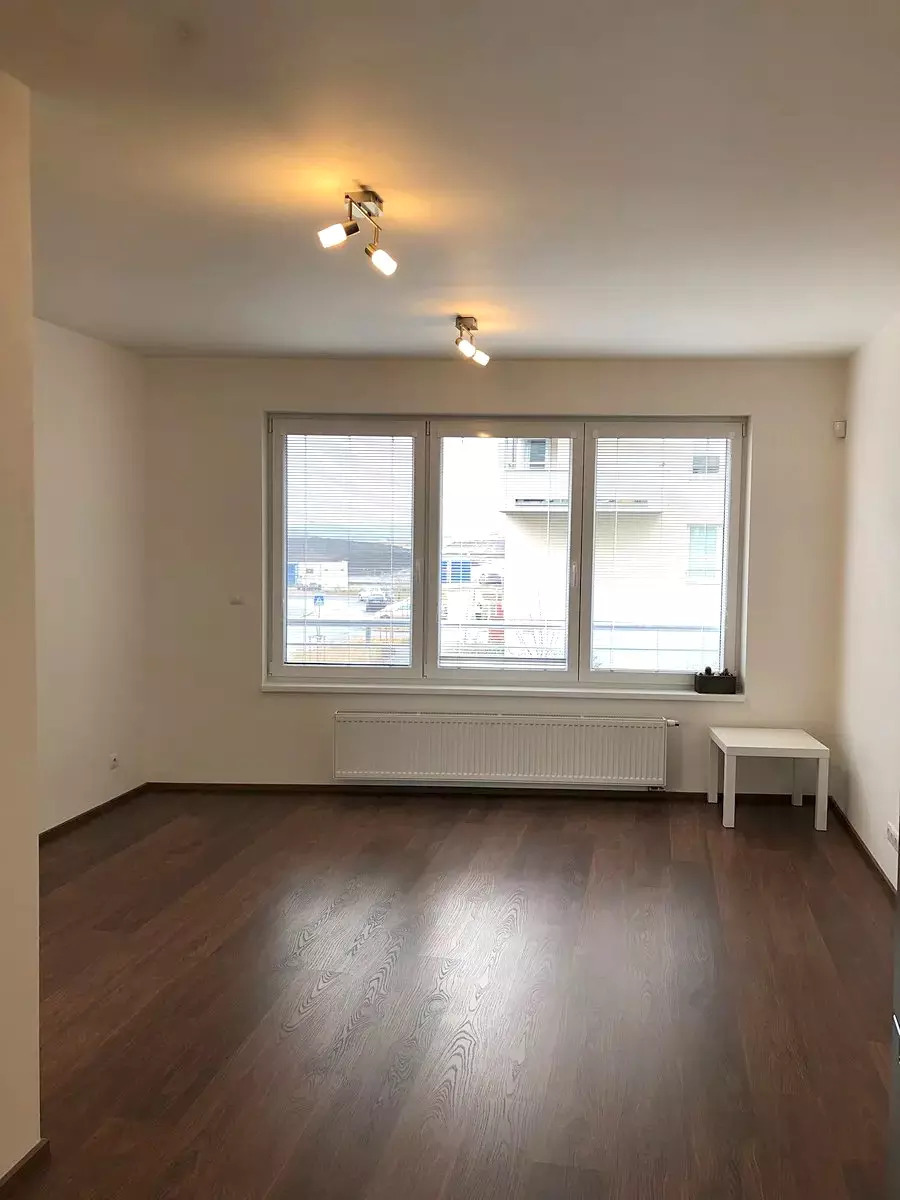 Pronájem bytu 2+kk/B,GS, 62 m2, P5-Stodůlky, ul. Toufarova, 2.NP, cihla, sklep