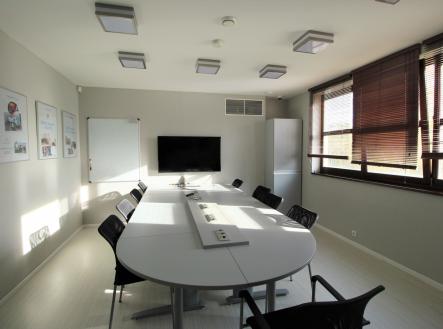 Pronájem obchodní prostor, 165 m²