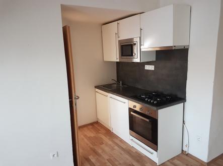 Pronájem bytu, 3+kk, 66 m²