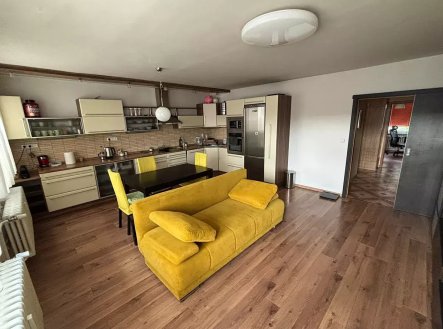 Pronájem bytu, 3+kk, 63 m²