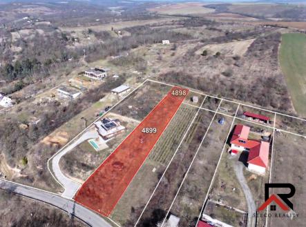 Prodej pozemku pro bydlení, 1 815 m²