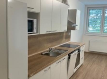 Pronájem bytu, 1+kk, 35 m²