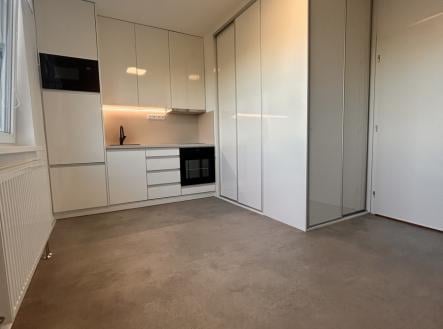 Pronájem bytu, 1+kk, 22 m²