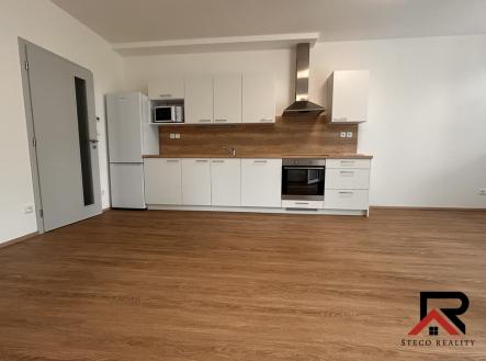 Pronájem bytu, 1+kk, 35 m²