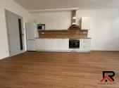 Pronájem bytu, 1+kk, 35 m²
