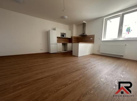 Pronájem bytu, 1+kk, 2 366 m²